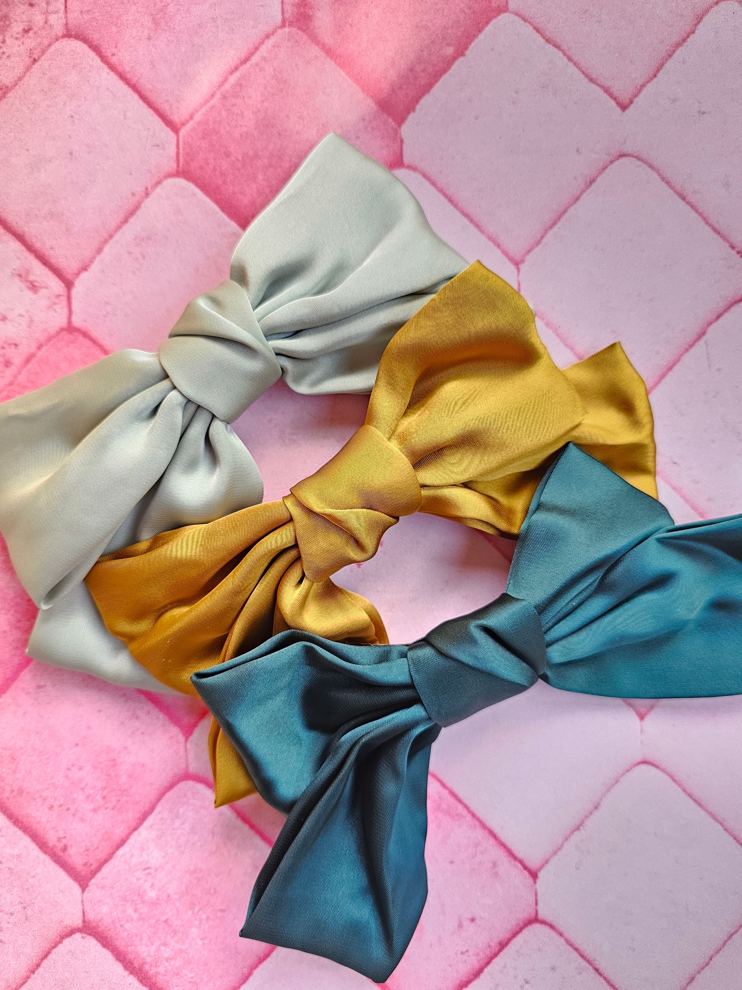 Bows Elizabeth