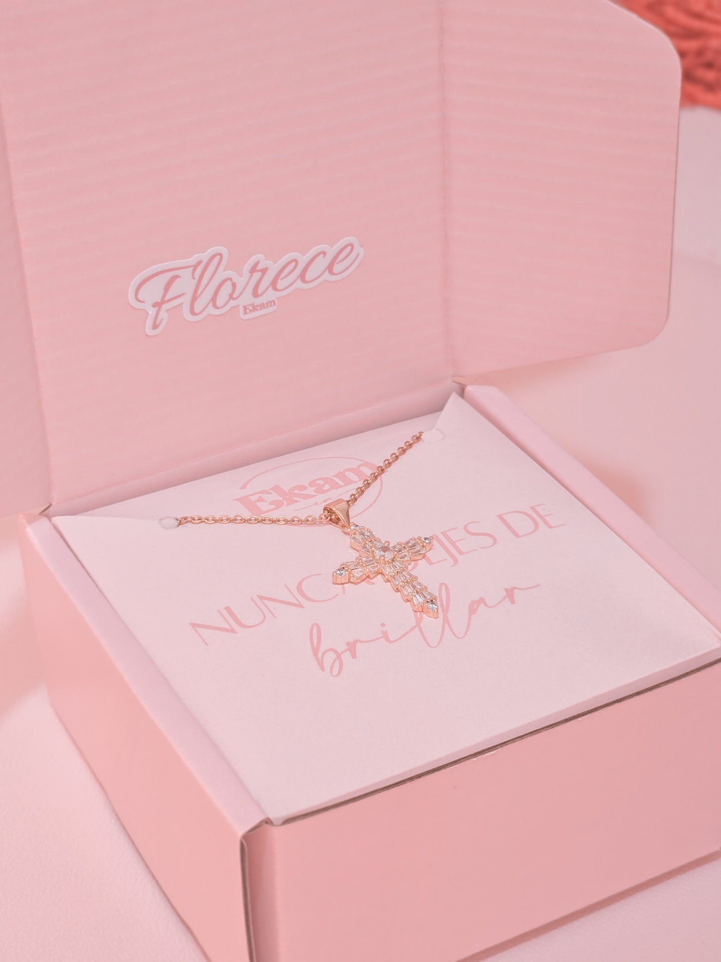 La cruz - Necklace