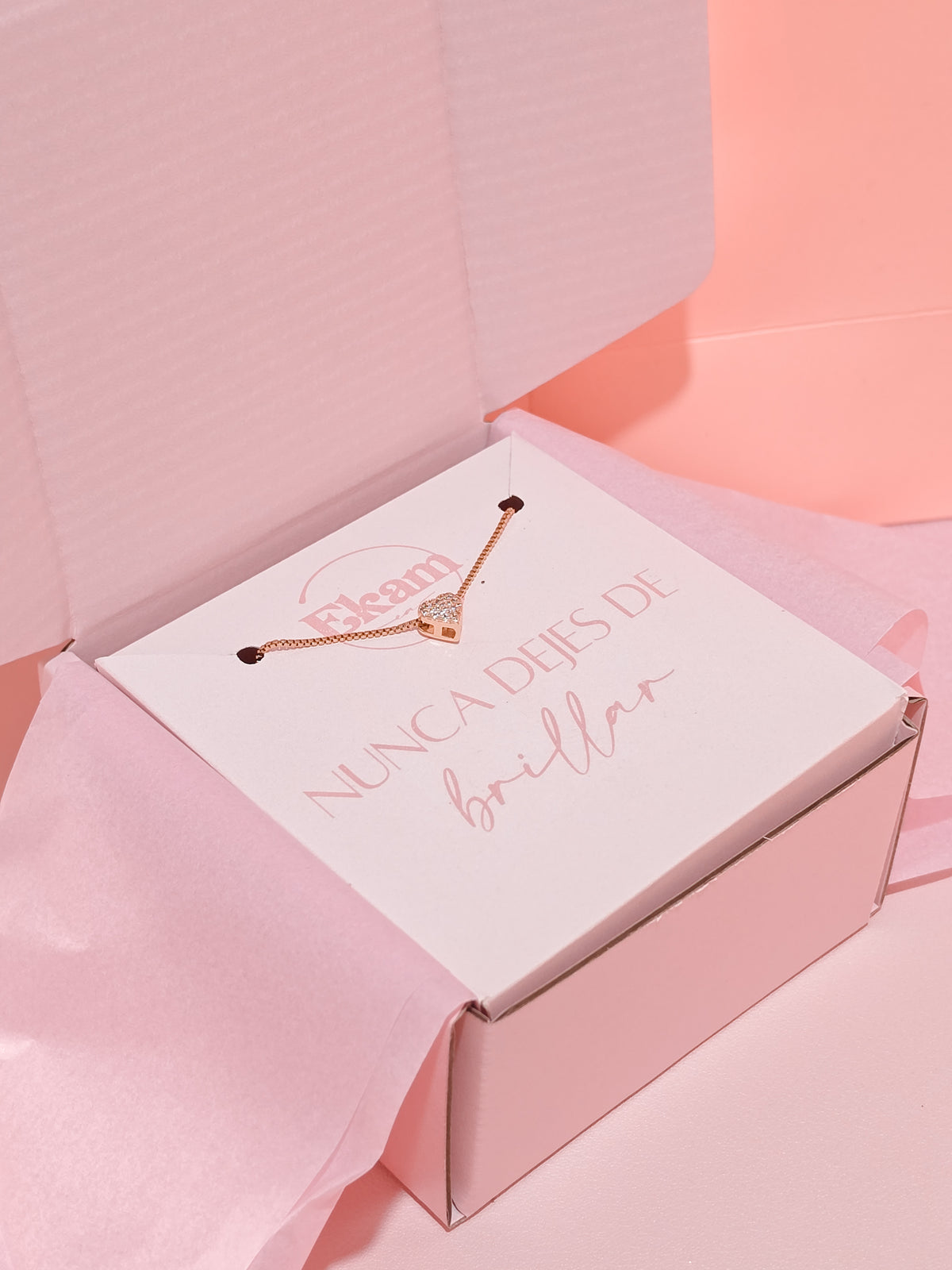 Mavilia - Necklace